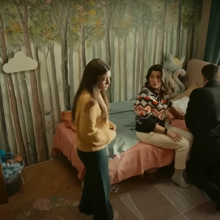 Papier peint de la chambre d'enfant, série Ömer