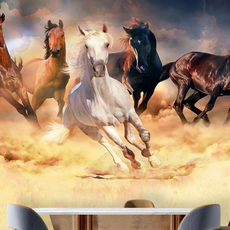 Papier peint chevaux sauvages courant dans un nuage de poussière