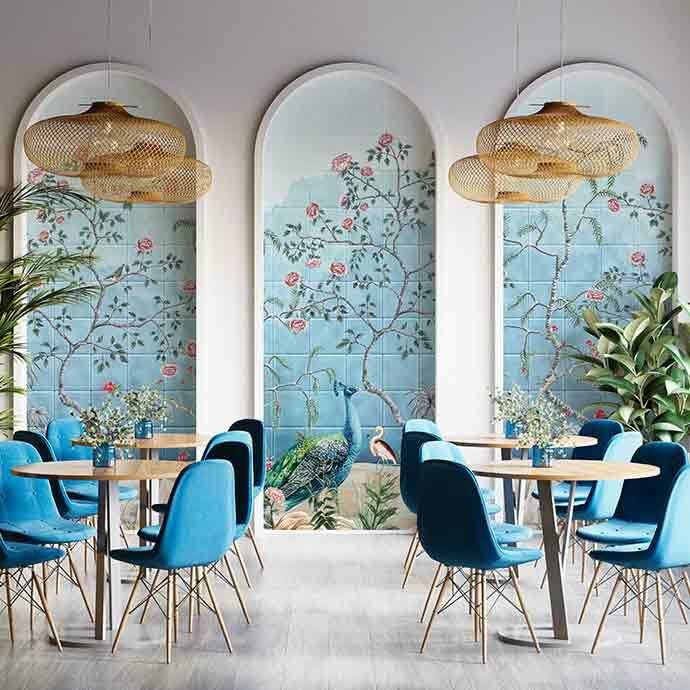 Papier peint fleurs sur carreaux bleu mer