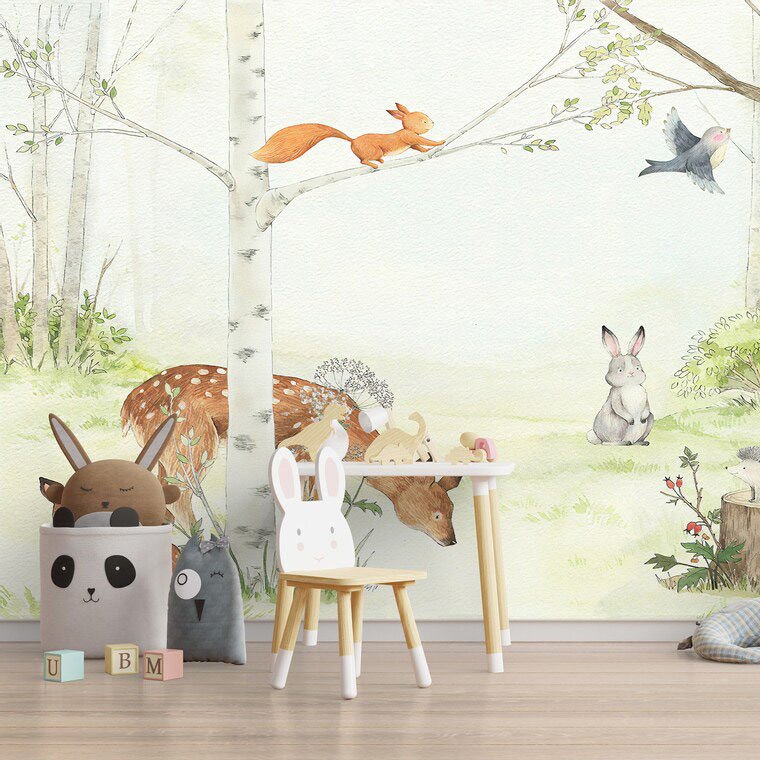 Papier peint Uva ours, gazelle et écureuil dans la forêt