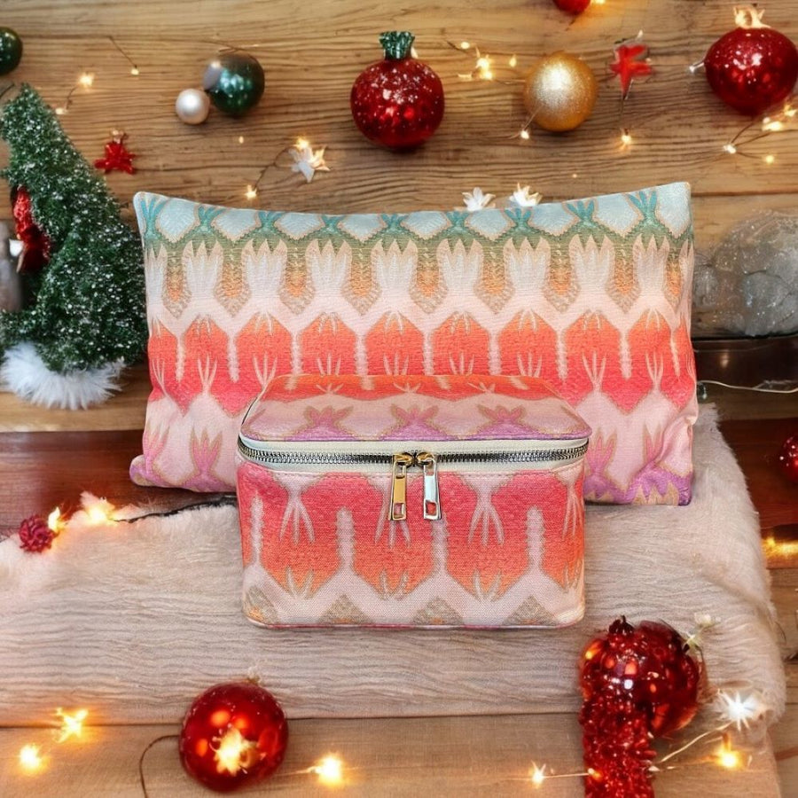 Ensemble coussin de dos et sac aux couleurs du soleil