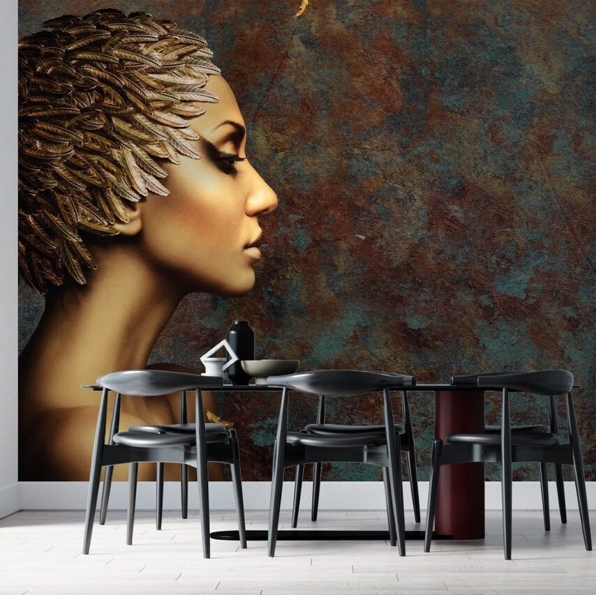 Papier peint Uva femme aux cheveux de plumes dorées