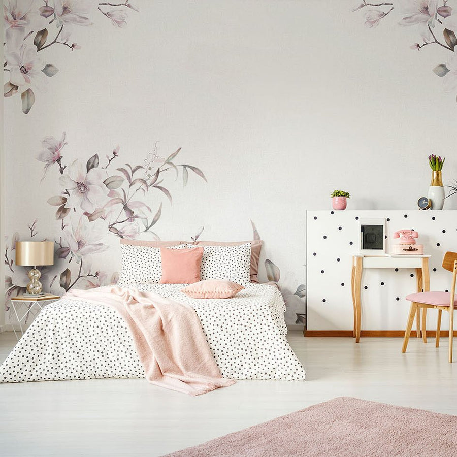 Papier peint fleurs douces retombant des angles