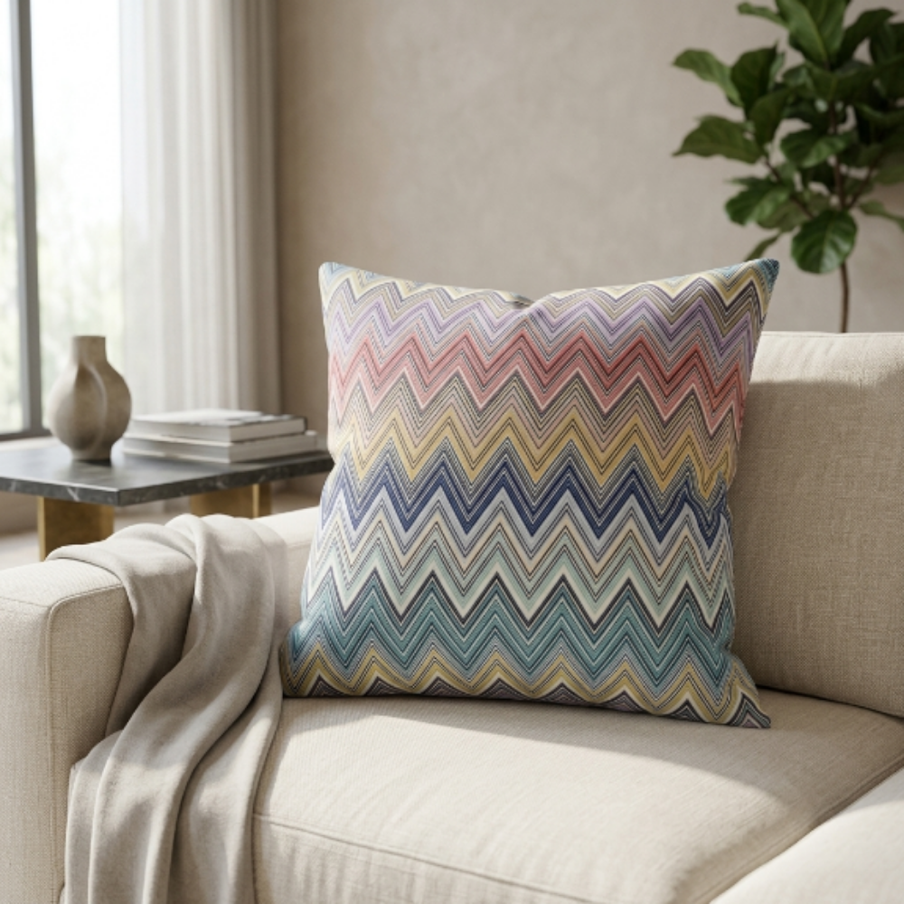 Coussin imprimé à motif zigzag jaune et bleu